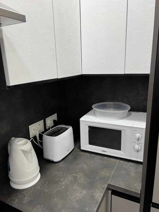 Cosy & Modern Top Floor 1-Bedroom Apartment خليج سانت بول المظهر الخارجي الصورة